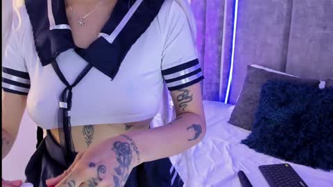 Snapshot of kathegomez_ chatting on 12, 1, 2025 KatheGomez  online show from 12, 1, 2025