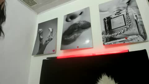 katherine_blair online show from 10, 4, 2026