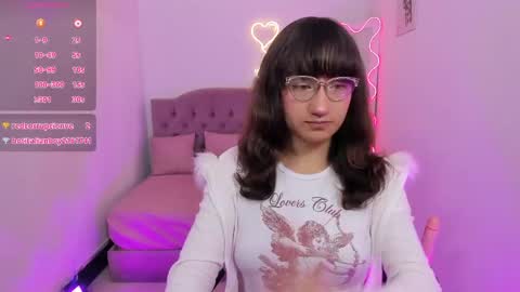 Snapshot of katherine_tay chatting on 6, 6, 2026 KATHERINE online show from 6, 6, 2026
