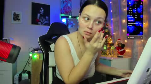 Snapshot of kathiekat chatting on 22, 12, 2024 Kathie online show from 22, 12, 2024