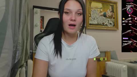 Snapshot of kathiekat chatting on 30, 9, 2025 Kathie online show from 30, 9, 2025