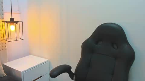 Snapshot of kathy_naughty1 chatting on 27, 12, 2024 Khaty online show from 27, 12, 2024