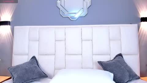 Snapshot of kathymirrow chatting on 13, 11, 2025 Kathy online show from 13, 11, 2025