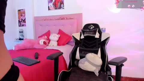 valentina  online show from 14, 11, 2025