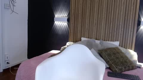 Snapshot of katia_bss chatting on 18, 2, 2025 katia_bss online show from 18, 2, 2025