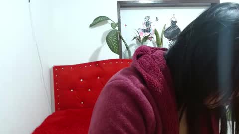 Katia collins online show from 6, 1, 2025