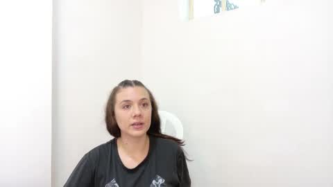 Snapshot of katia_rose23 chatting on 14, 5, 2026 . . KATIA . . online show from 14, 5, 2026