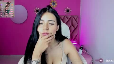 Snapshot of katia_sex25 chatting on 14, 1, 2025 Katia online show from 14, 1, 2025