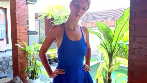 Katie online show from 10, 3, 2026