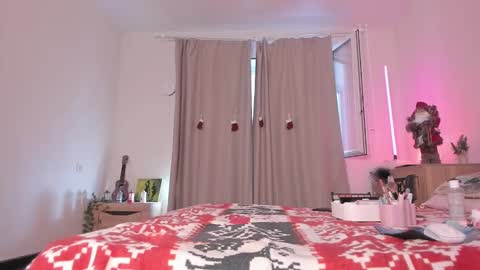 Kate online show from 31, 12, 2024