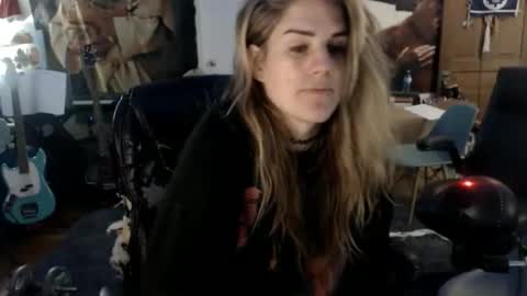 Katie online show from 7, 11, 2025