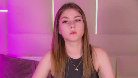 katiereeves online show from 7, 11, 2025