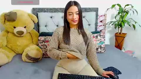 Snapshot of katikloving chatting on 27, 6, 2026 Follow Instagram katikloving online show from 27, 6, 2026