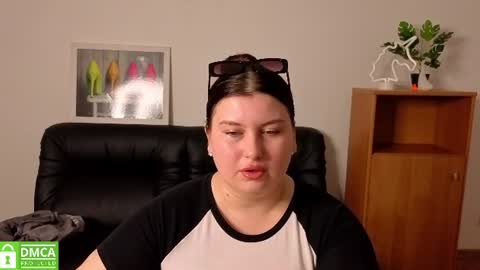 Snapshot of katina_deeplou4 chatting on 27, 7, 2026 Katina online show from 27, 7, 2026