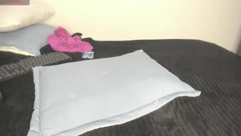 Snapshot of katitahotcam_ass chatting on 17, 10, 2025 katita online show from 17, 10, 2025