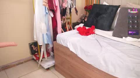 K A T L Y N  online show from 18, 10, 2025