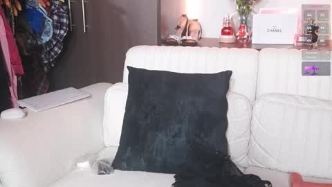 K A T L Y N  online show from 12, 2, 2026