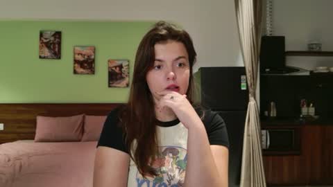 Snapshot of katnotcat chatting on 4, 8, 2026 katnotcat online show from 4, 8, 2026