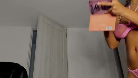 Snapshot of katrhin_66 chatting on 26, 11, 2025 Kathrin online show from 26, 11, 2025