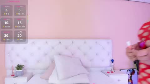 Snapshot of katte_landerr chatting on 8, 10, 2025 Katte online show from 8, 10, 2025