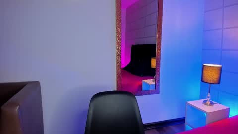 Snapshot of kattexxx chatting on 4, 12, 2025 kattexxx online show from 4, 12, 2025