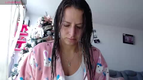 Snapshot of kattie_love chatting on 16, 1, 2025 kattie online show from 16, 1, 2025