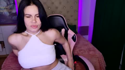 KattieSims online show from 25, 1, 2025