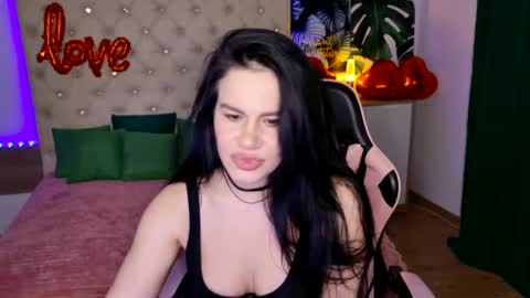 KattieSims online show from 12, 2, 2025