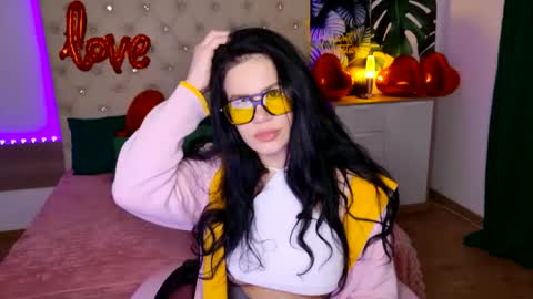 KattieSims online show from 14, 2, 2025