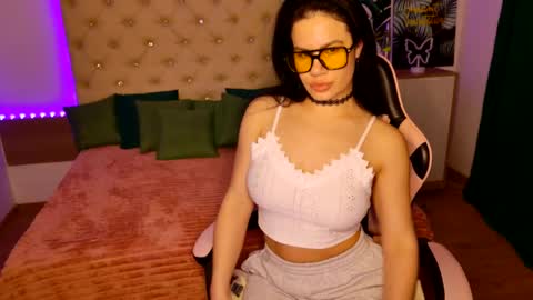 KattieSims online show from 7, 3, 2025