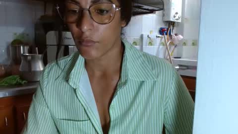 Snapshot of kattleyagray chatting on 10, 3, 2025 KattleyaGrey online show from 10, 3, 2025