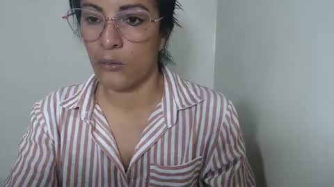 Snapshot of kattleyagray chatting on 13, 7, 2026 KattleyaGrey online show from 13, 7, 2026