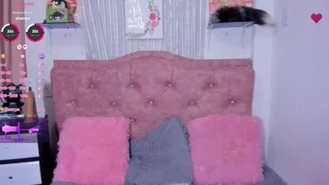 Snapshot of katty_cute26 chatting on 18, 9, 2025 SAMANTHA online show from 18, 9, 2025