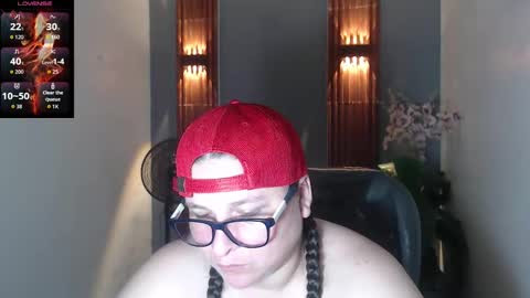 Snapshot of katty_findom_ chatting on 28, 9, 2025 katty online show from 28, 9, 2025