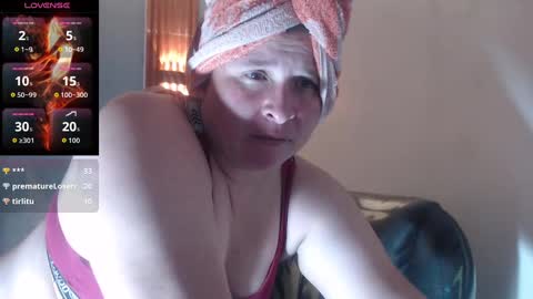 Snapshot of katty_findom_ chatting on 30, 9, 2025 katty online show from 30, 9, 2025