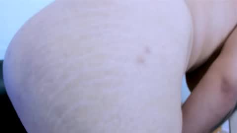 Snapshot of katty_mcry chatting on 16, 12, 2024 katty online show from 16, 12, 2024