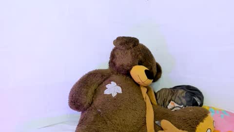 Snapshot of katty_mcry chatting on 19, 1, 2025 katty online show from 19, 1, 2025