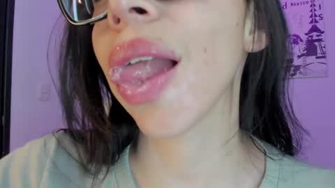 Snapshot of katty_mouth chatting on 8, 8, 2026 Katty online show from 8, 8, 2026