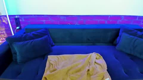 Snapshot of katty_rose8 chatting on 21, 11, 2025 Katty online show from 21, 11, 2025