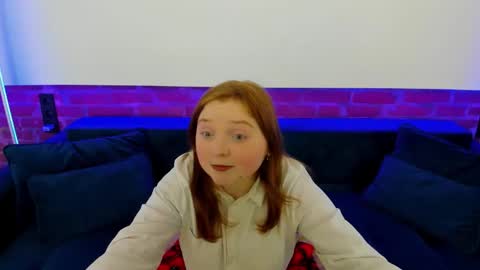 Snapshot of katty_rose8 chatting on 2, 12, 2025 Katty online show from 2, 12, 2025