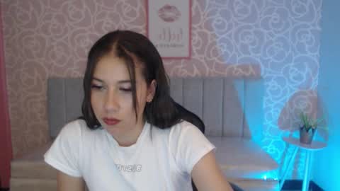 Katherin  Suarez online show from 10, 10, 2025