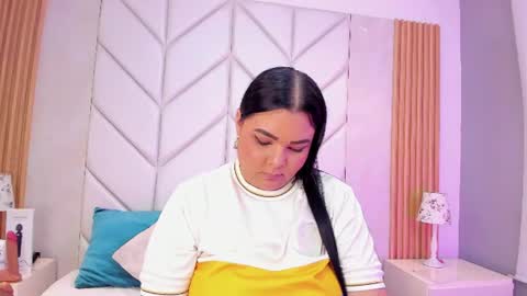 Snapshot of kattyarogers chatting on 7, 7, 2026 KattyaRogers online show from 7, 7, 2026