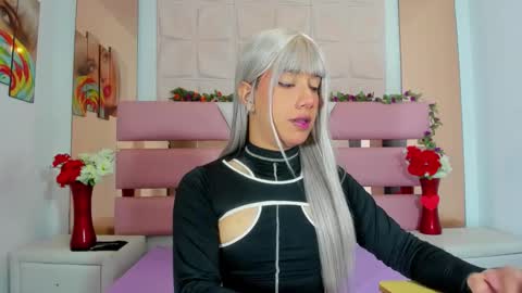 KattyJener online show from 17, 4, 2026