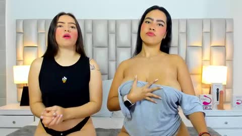 Snapshot of katy_and_paola chatting on 13, 9, 2025 katy blonde girl and paola big boobs online show from 13, 9, 2025
