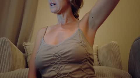 Snapshot of katy_mmm chatting on 1, 5, 2026 Katy online show from 1, 5, 2026