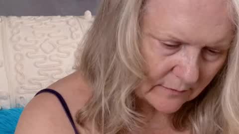 katy_nicole online show from 18, 4, 2026