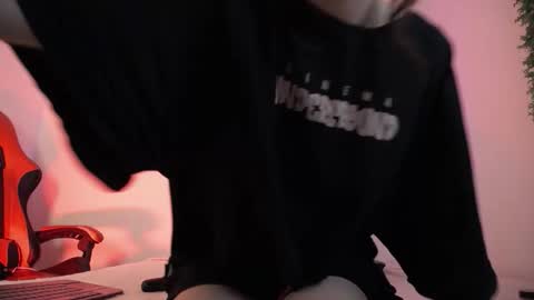 Katy Van online show from 1, 12, 2025