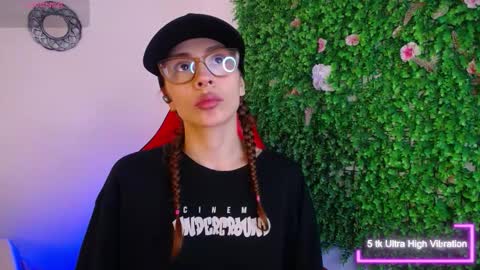 Snapshot of katy_van chatting on 18, 1, 2026 Katy Van online show from 18, 1, 2026