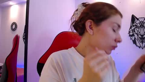 Snapshot of katy_van chatting on 2, 2, 2026 Katy Van online show from 2, 2, 2026