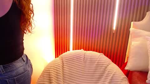 Snapshot of katy_van chatting on 21, 2, 2026 Katy Van online show from 21, 2, 2026